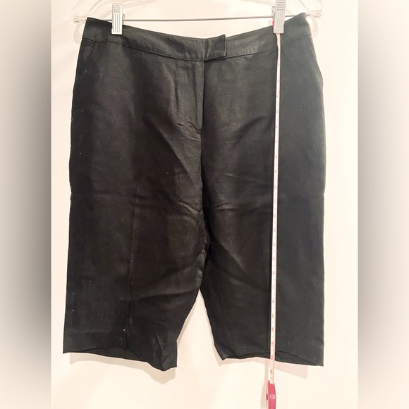 Black linen walking shorts - Picture 1 of 4